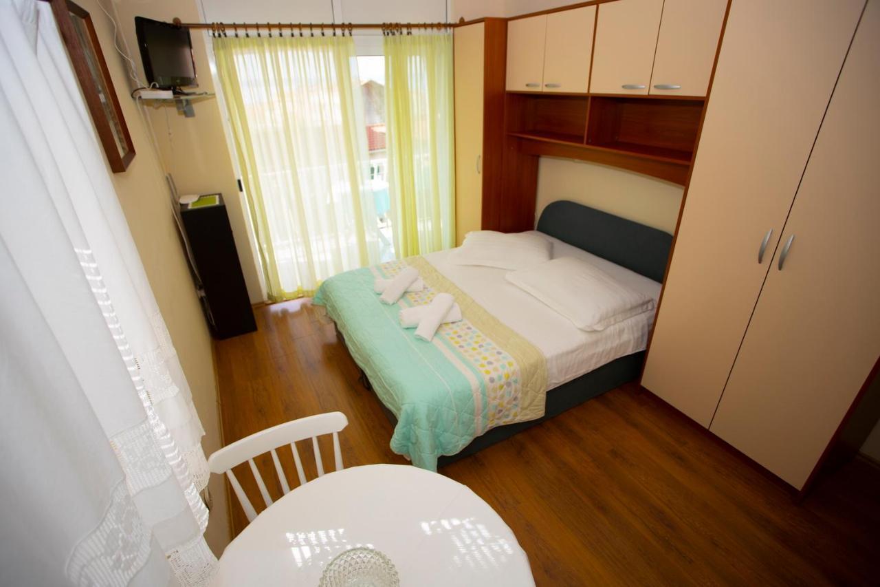 Apartmani Miki Podgora Exteriér fotografie