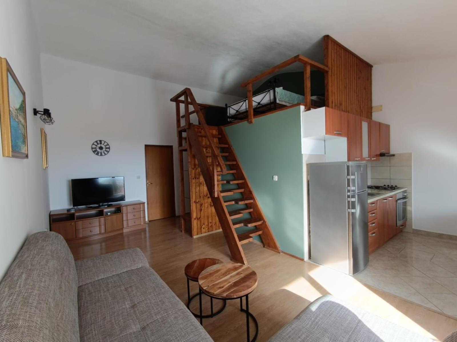 Apartmani Miki Podgora Exteriér fotografie