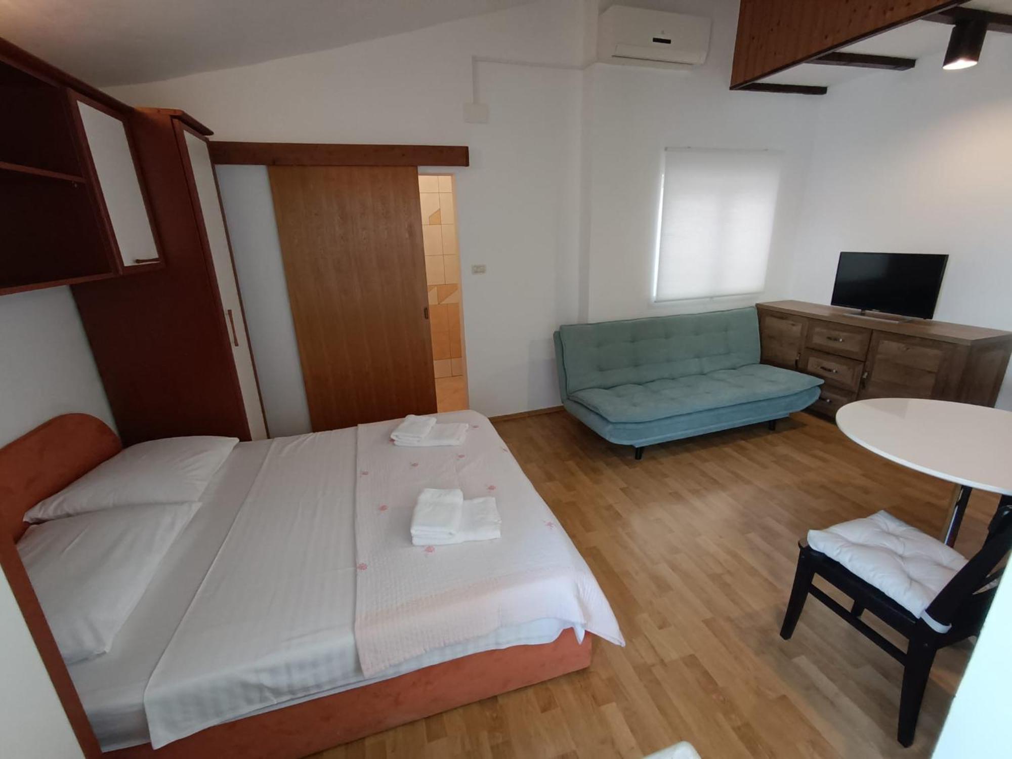 Apartmani Miki Podgora Exteriér fotografie